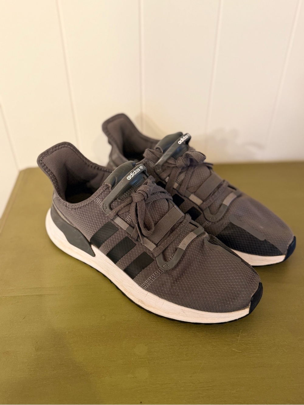 Adidas U_Path Run Sneakers
Men’s Size 10.5 | Gray/Black | Style EE7163